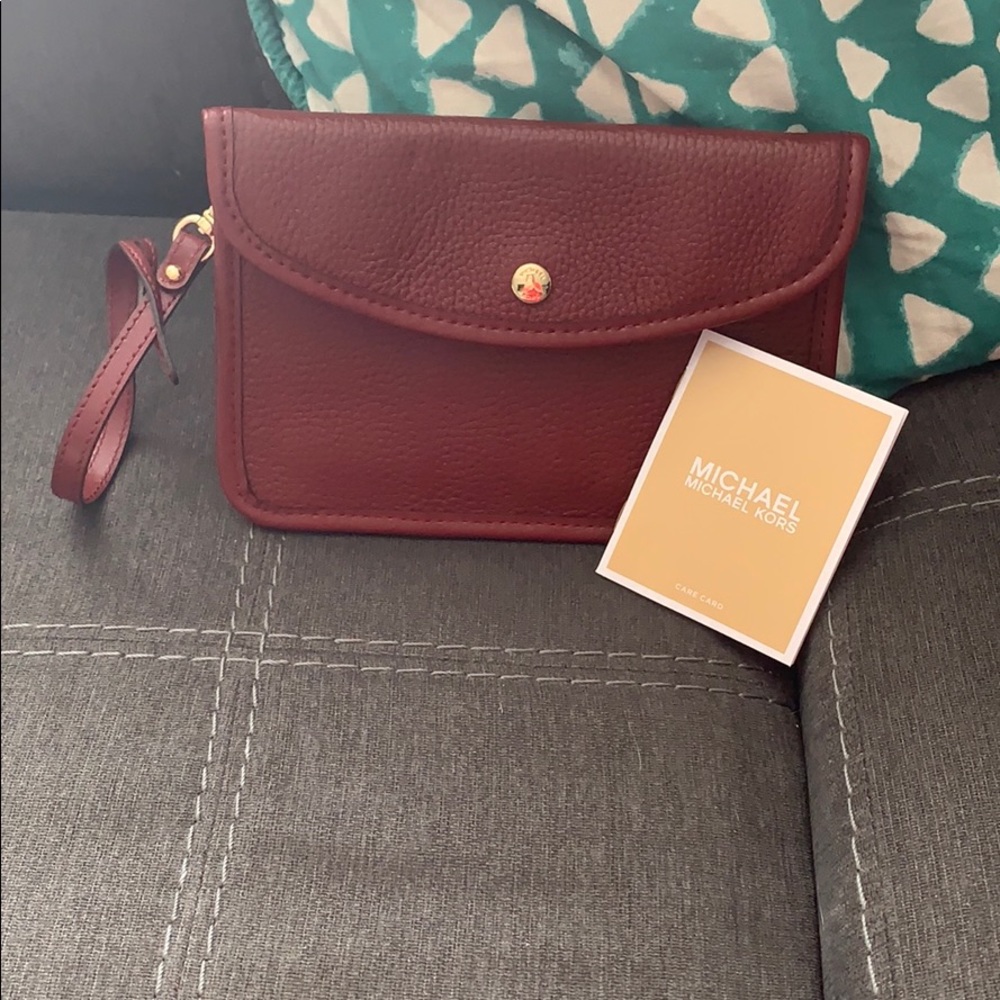 Michael Kors wristlet